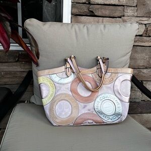🌼SOLD🌼Coach Tote Bag